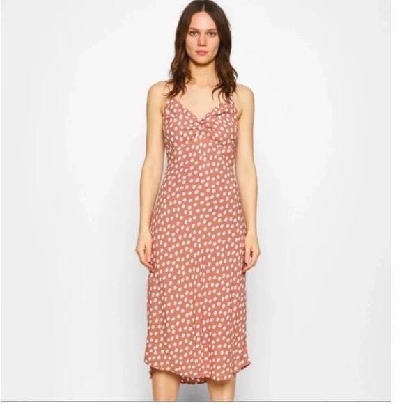 Abercrombie & Fitch Dresses & Skirts - A&F Polka Dot Midi Dress